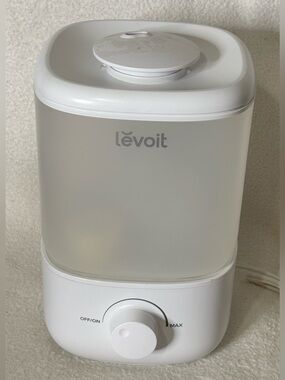 Levoit White Ultrasonic Cool Mist Humidifier